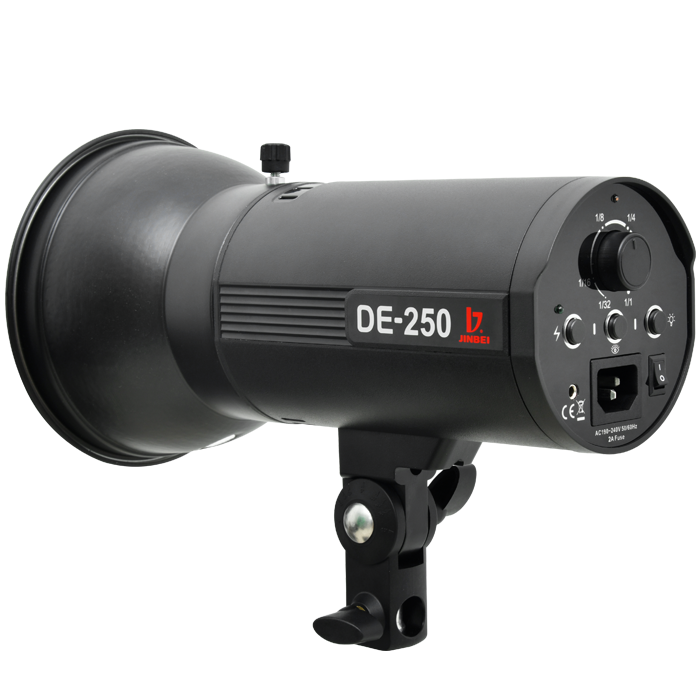 DE-250 Studio Flash